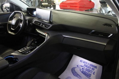 Peugeot 3008 Hybrid 225 e-EAT8 Allure Pack (10)
