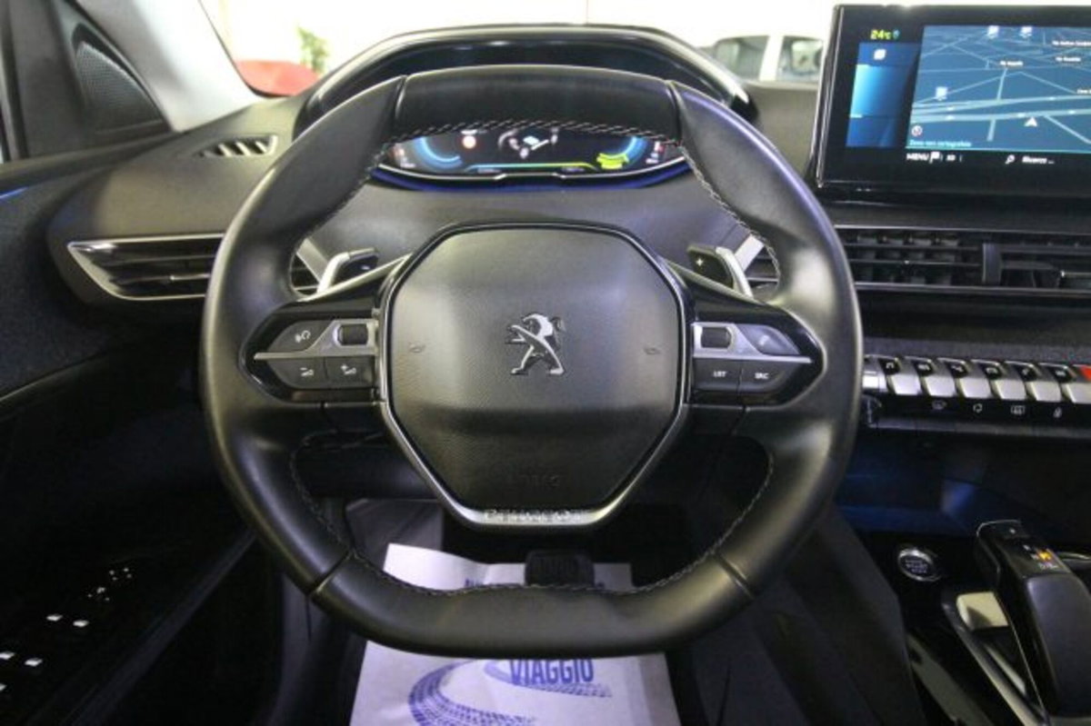 Peugeot 3008 Hybrid 225 e-EAT8 Allure Pack (13)