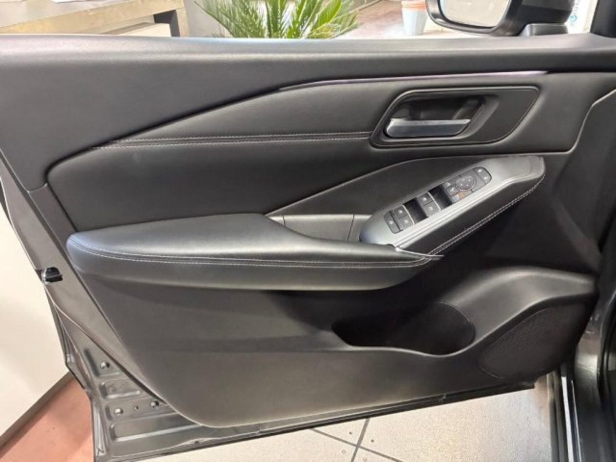 Nissan Qashqai 1.3 mhev N-Connecta 4wd 158cv xtronic (7)