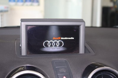 Audi A1 1.6 TDI S tronic S line edition (13)
