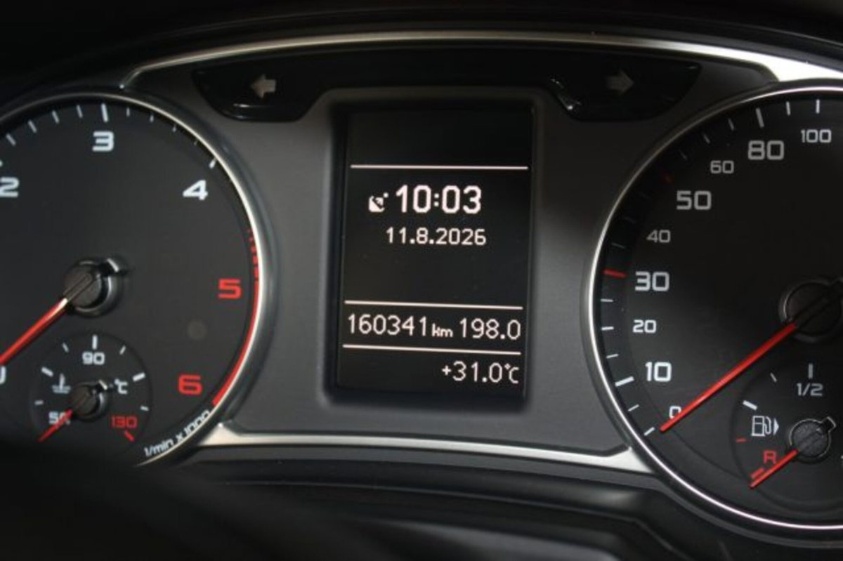 Audi A1 1.6 TDI S tronic S line edition (15)