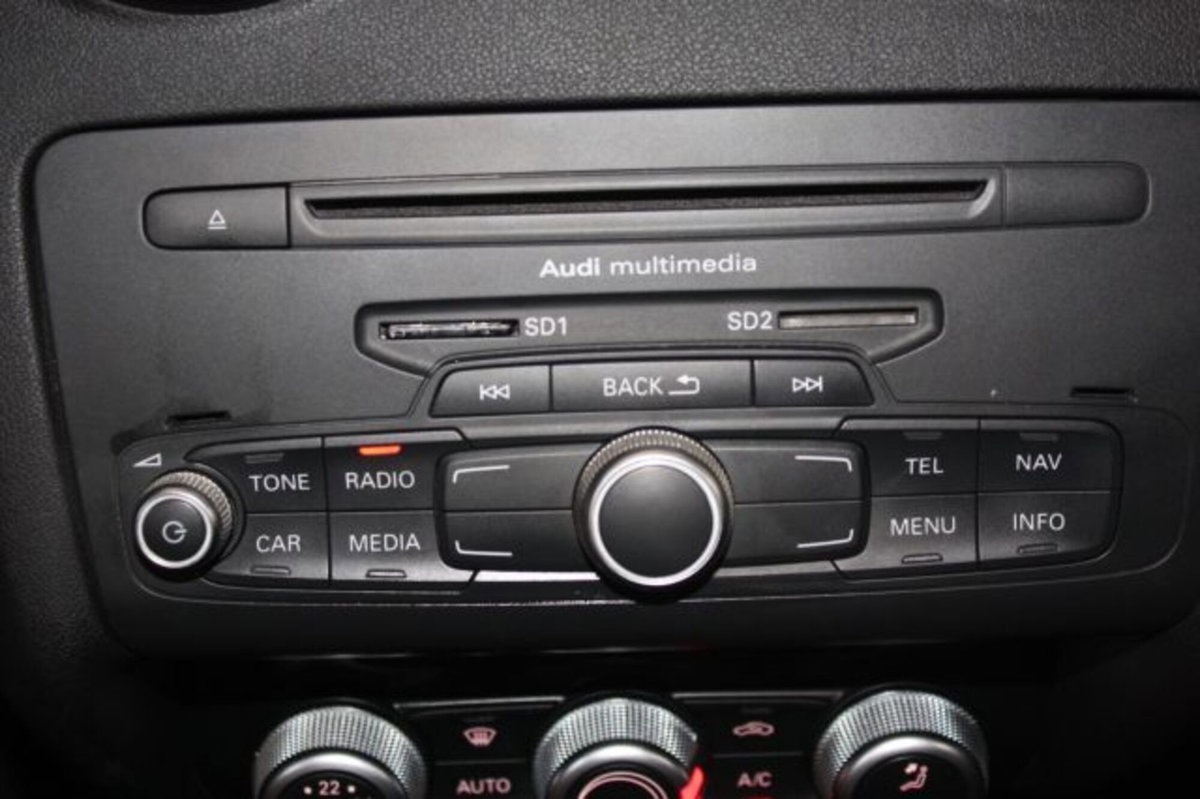 Audi A1 1.6 TDI S tronic S line edition (20)
