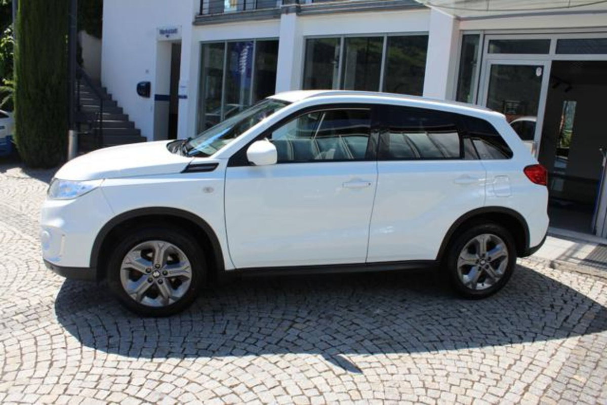 Suzuki Vitara 1.6 VVT 4WD AllGrip V-Cool (2)