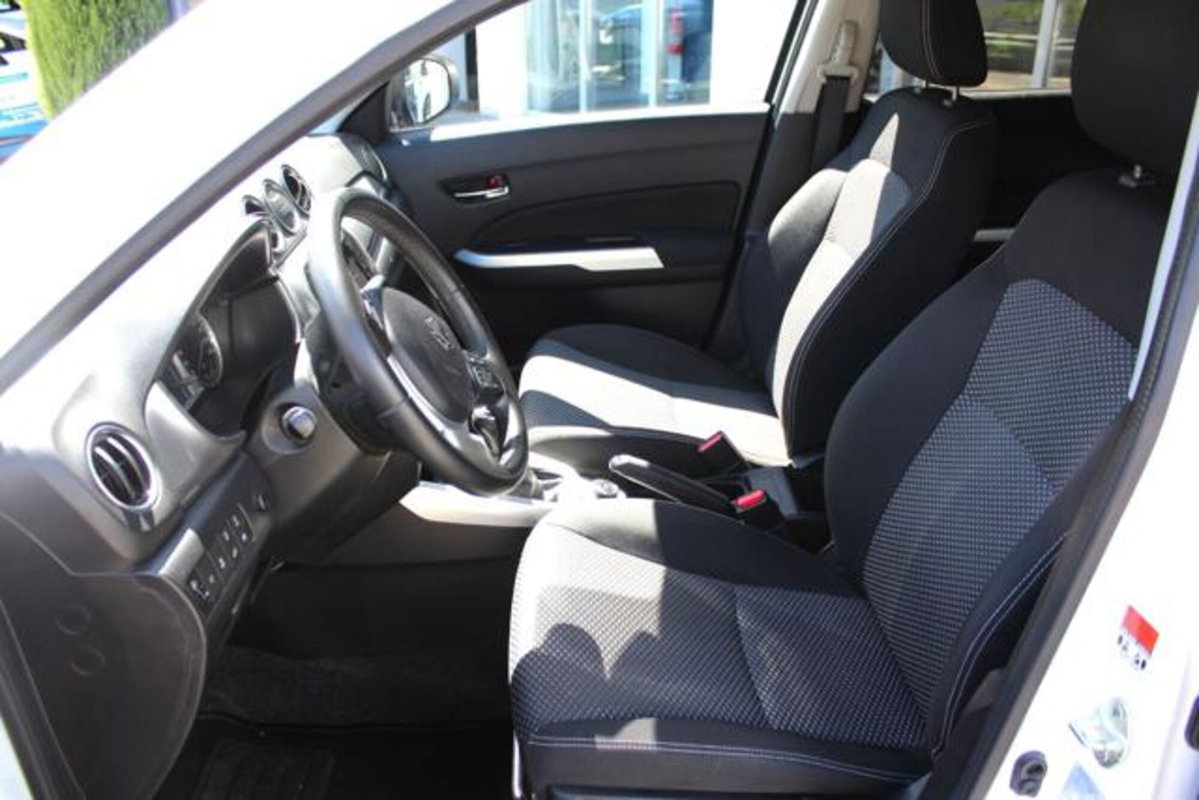 Suzuki Vitara 1.6 VVT 4WD AllGrip V-Cool (7)