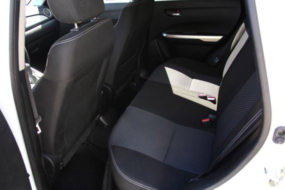 Suzuki Vitara 1.6 VVT 4WD AllGrip V-Cool (8)