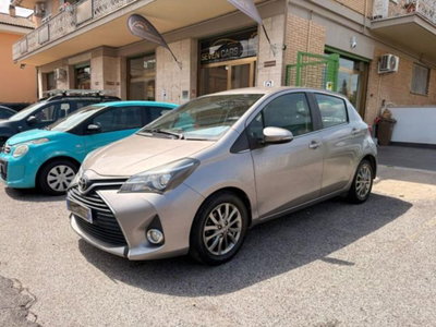 Toyota Yaris 1.0 5 porte Lounge (8)