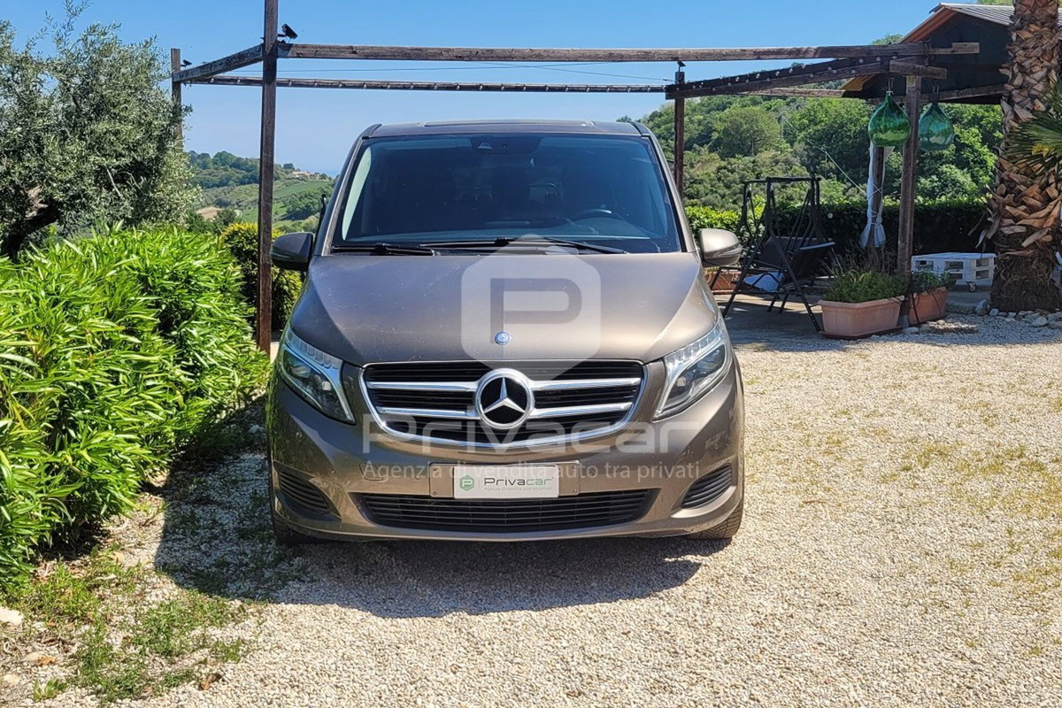 Mercedes-Benz Classe V 250 d Automatic 4Matic Exclusive Long (2)
