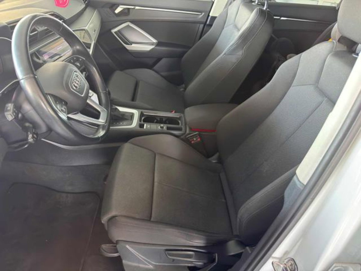 Audi Q3 Sportback 35 TDI quattro S tronic S line edition (15)