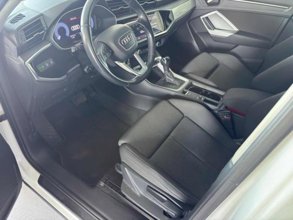 Audi Q3 Sportback 35 TDI quattro S tronic S line edition (16)