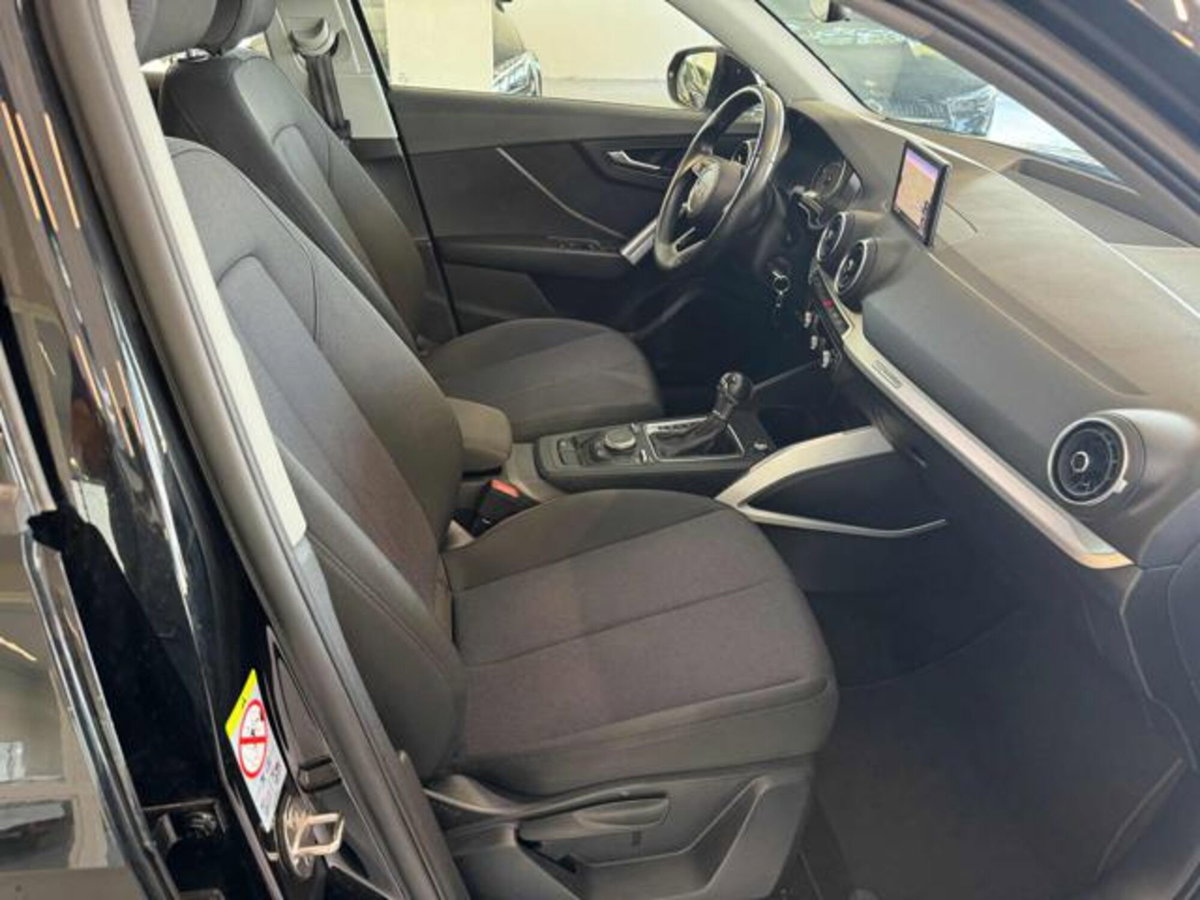 Audi Q2 Q2 30 TDI S tronic Business Design (11)