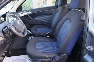 Lancia Ypsilon 1.2 Modamilano (10)