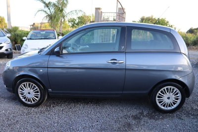 Lancia Ypsilon 1.2 Modamilano (8)