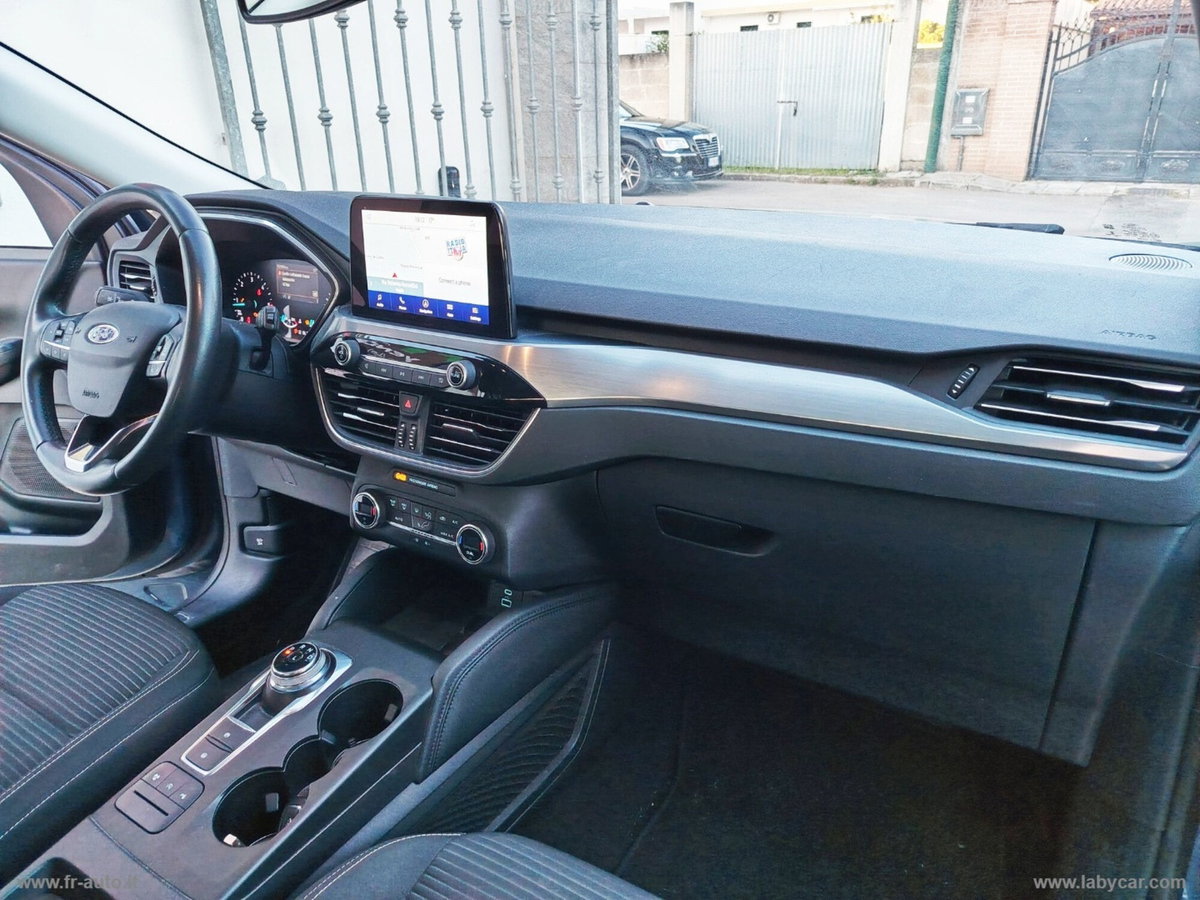 Ford Kuga 1.5 EcoBlue 120 CV aut. 2WD ST-Line X Design (9)