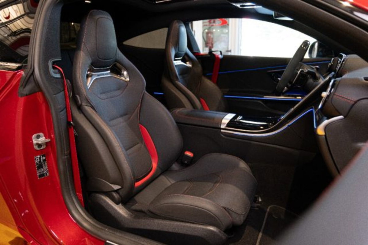 Mercedes-Benz CLE Coupé AMG 53 Premium 4matic+ auto (12)