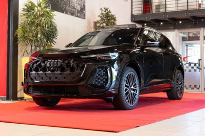 Audi Q5 3.0 tdi mhev+ S line edition quattro 299cv s-tronic (2)