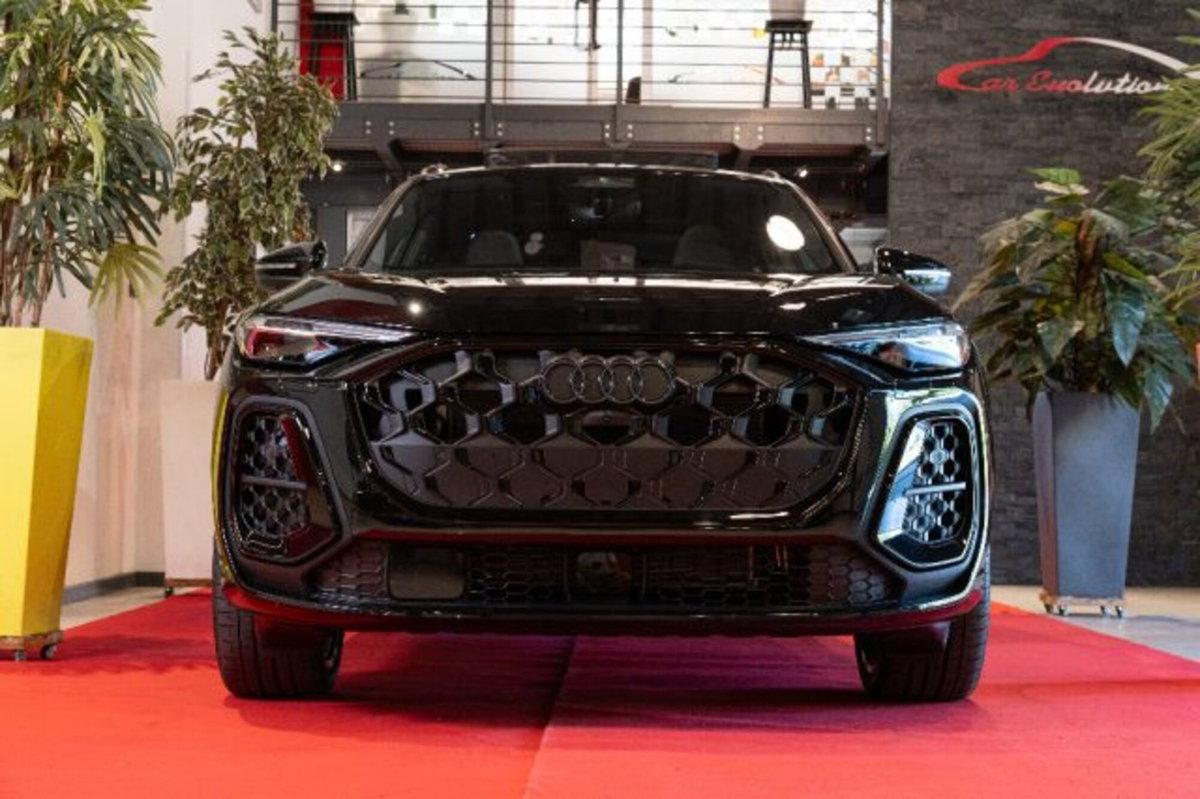 Audi Q5 3.0 tdi mhev+ S line edition quattro 299cv s-tronic (3)