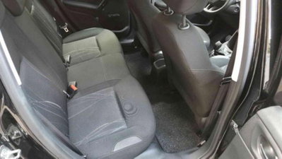 Peugeot 208 VTi 82 CV 5 porte Active (10)