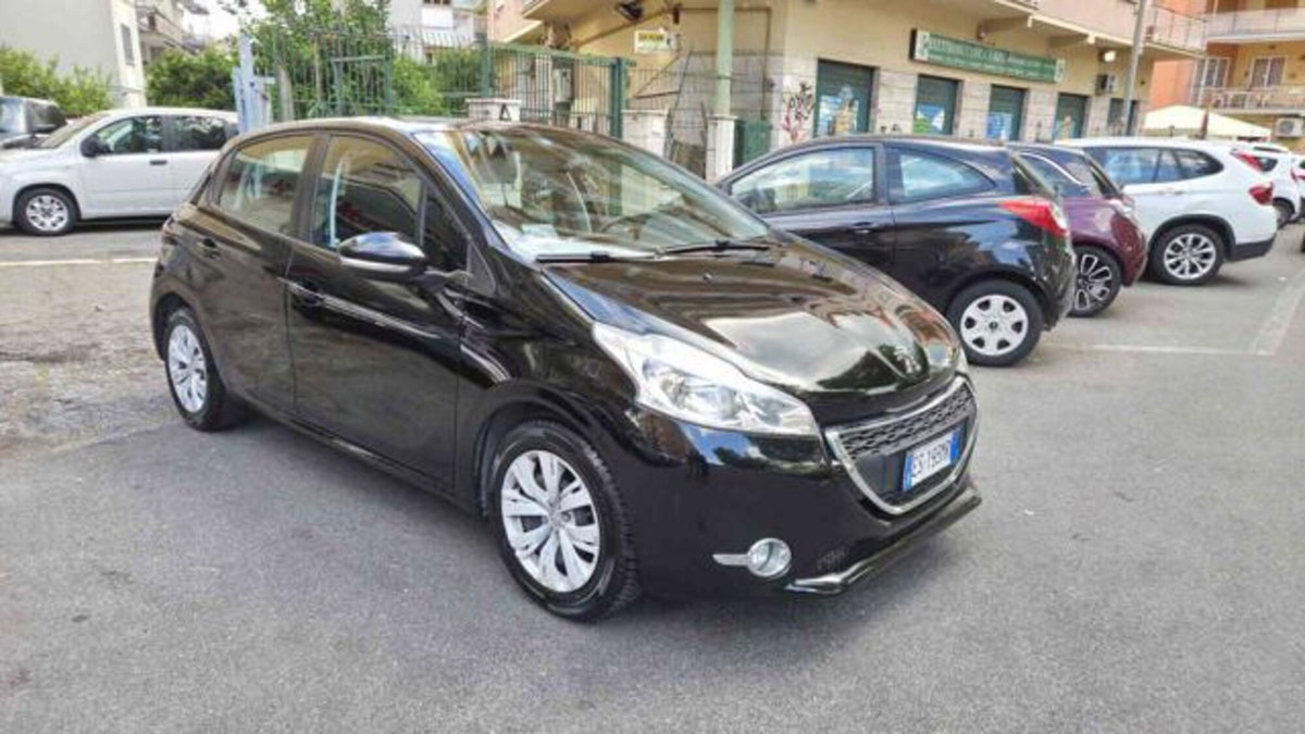 Peugeot 208 VTi 82 CV 5 porte Active (2)