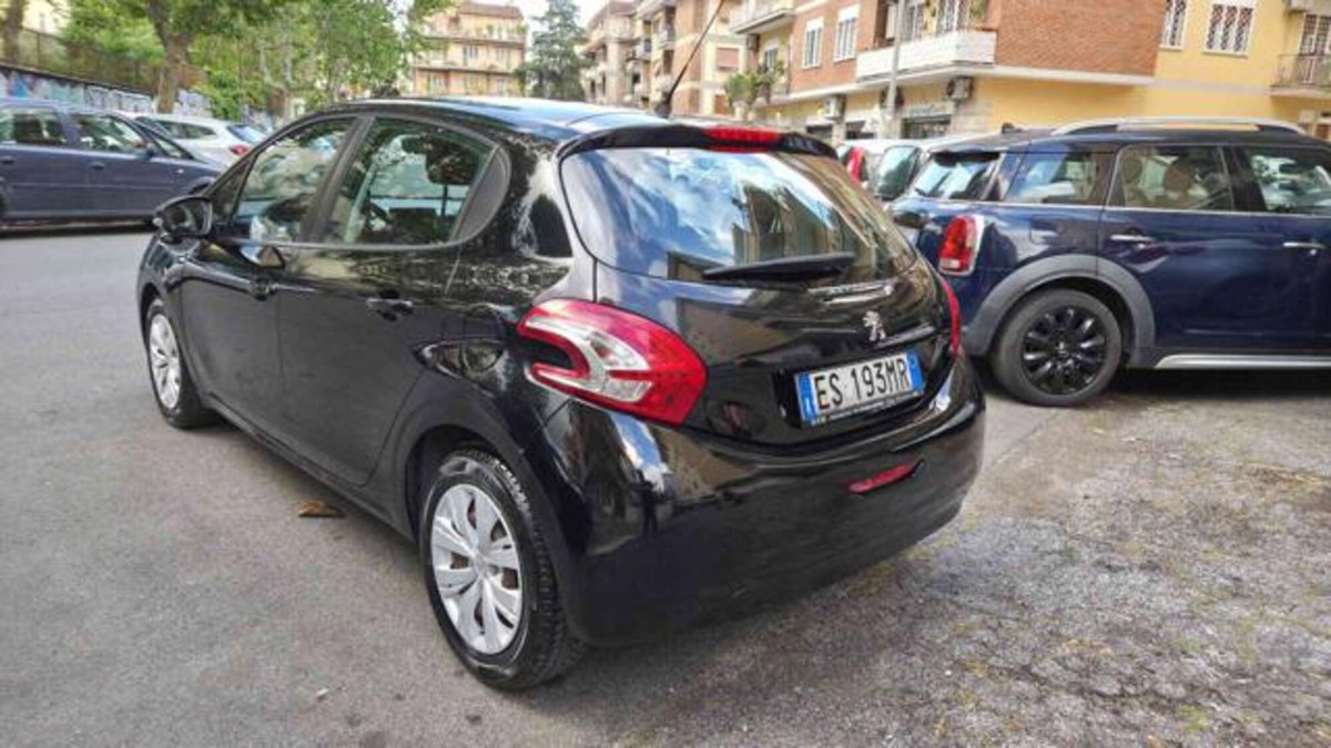 Peugeot 208 VTi 82 CV 5 porte Active (6)