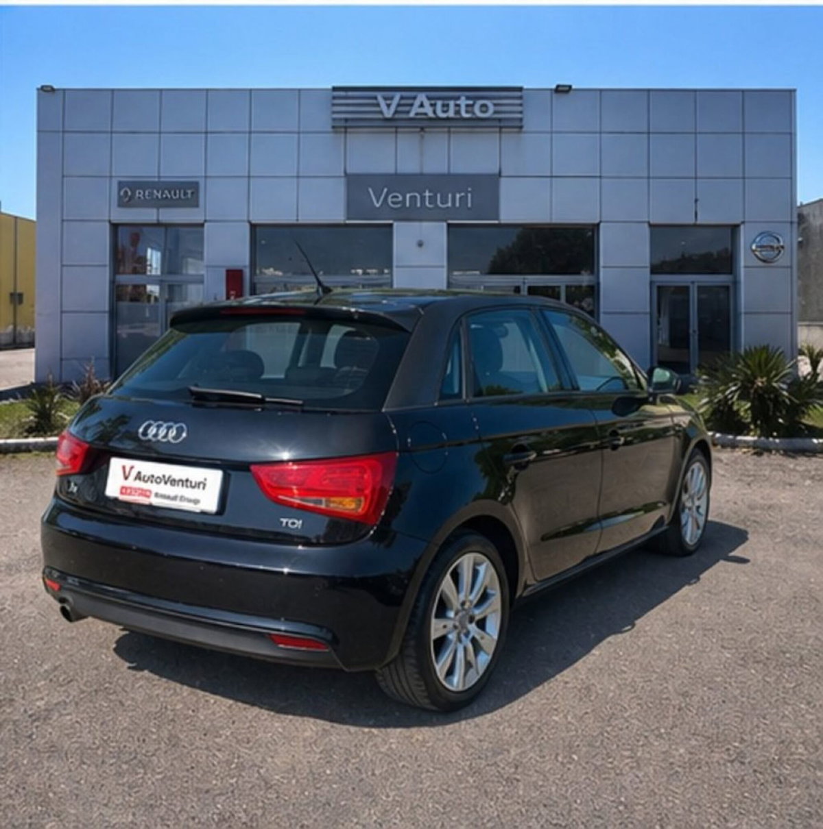 Audi A1 1.6 TDI S tronic S line edition (3)