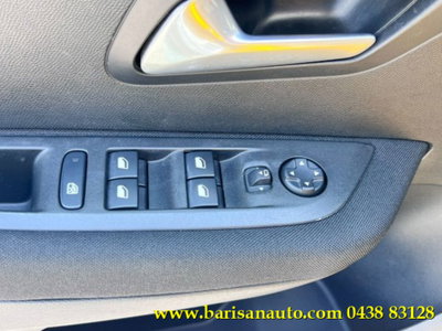 Peugeot 208 1.2 puretech Active s&s 75cv (13)