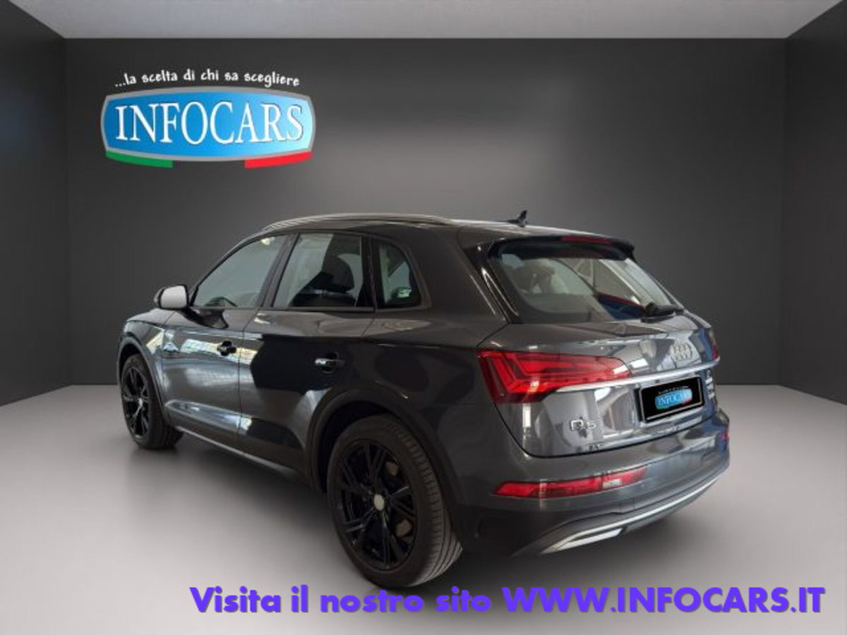Audi Q5 2.0 TDI 163 CV quattro S tronic Business (2)