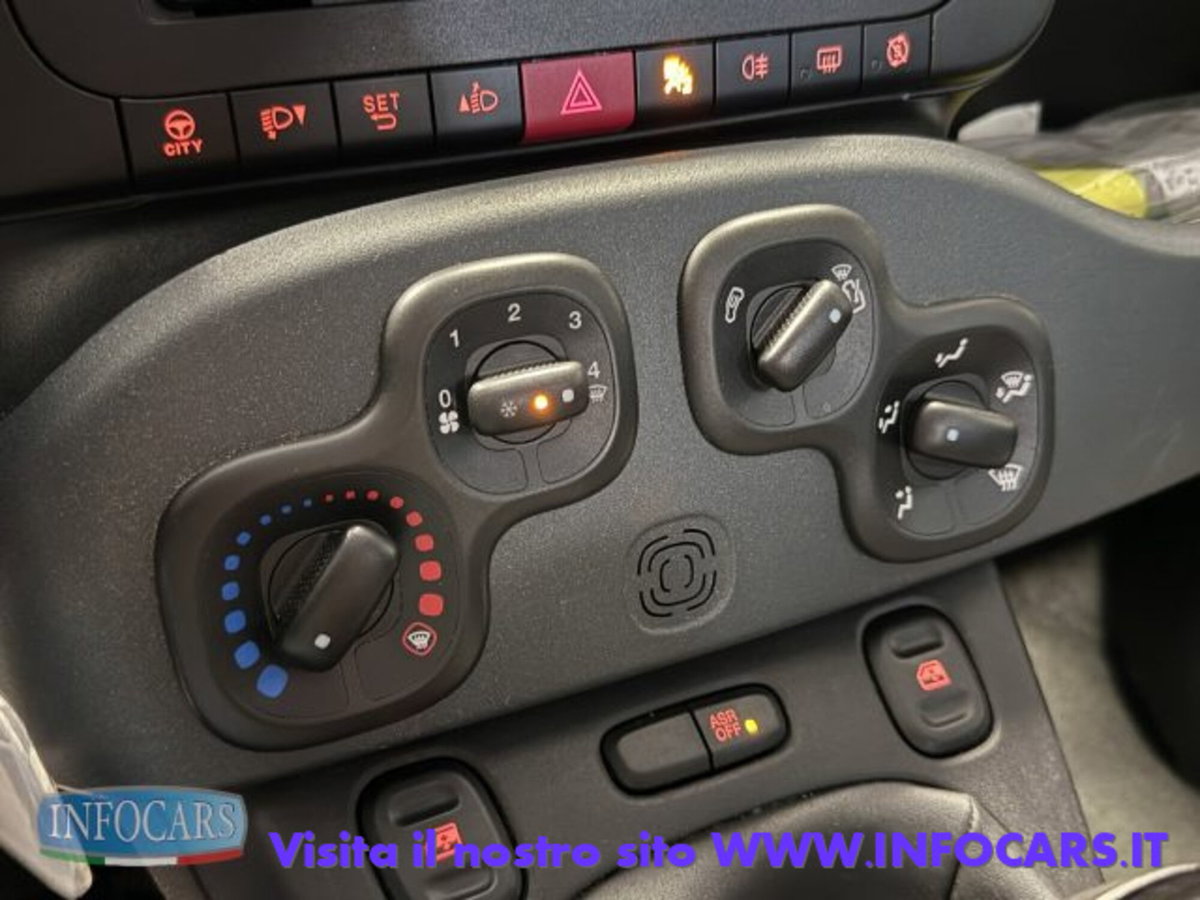 Fiat Panda 1.0 firefly hybrid s&s 70cv 5p.ti (16)