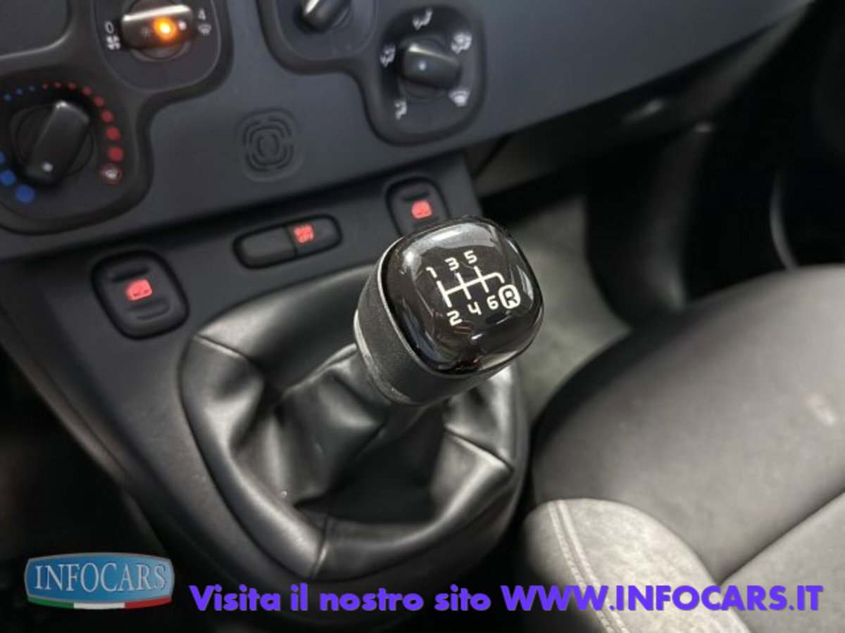 Fiat Panda 1.0 firefly hybrid s&s 70cv 5p.ti (17)
