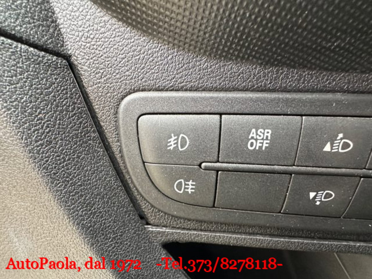 Fiat Fiorino 1.3 MJT 95CV Combi Semi SX (11)
