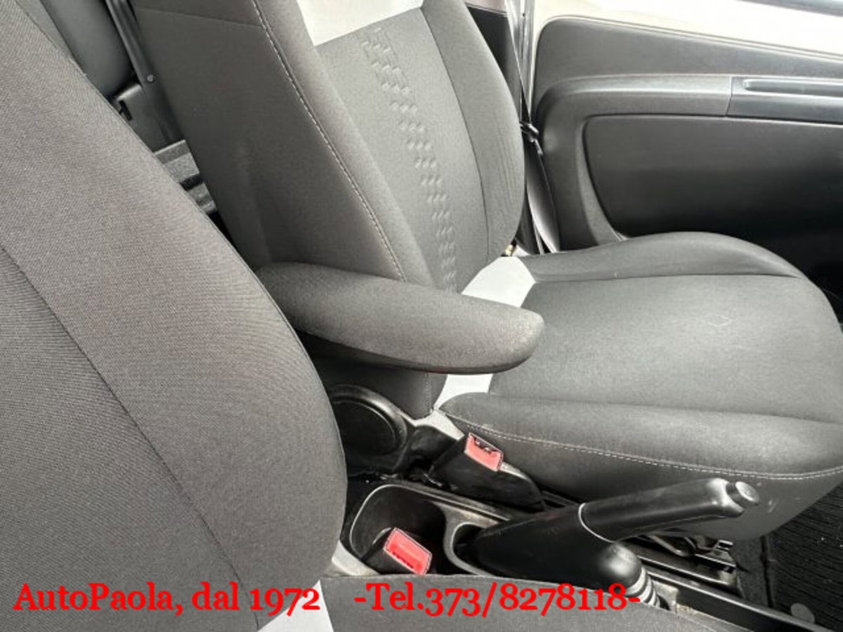 Fiat Fiorino 1.3 MJT 95CV Combi Semi SX (13)