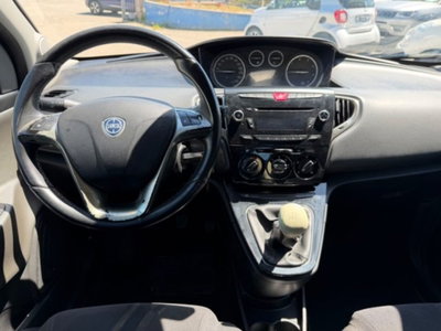 Lancia Ypsilon 1.3 MJT 16V 95 CV 5 porte S&S Elefantino (14)