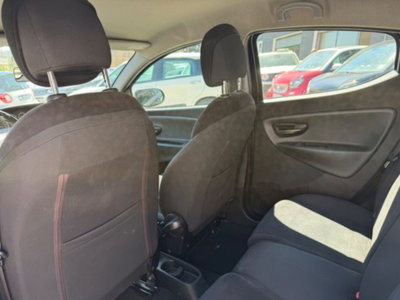 Lancia Ypsilon 1.3 MJT 16V 95 CV 5 porte S&S Elefantino (15)
