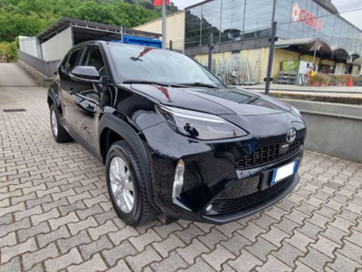 Toyota Yaris Cross 1.5 Hybrid 5p. E-CVT AWD-i Premiere (8)