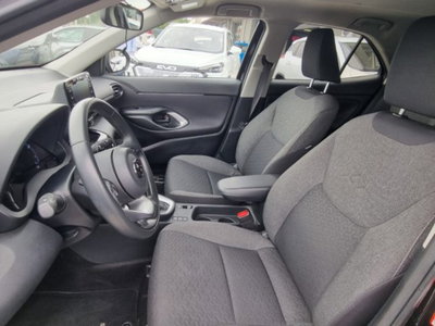 Toyota Yaris Cross 1.5 Hybrid 5p. E-CVT AWD-i Premiere (9)