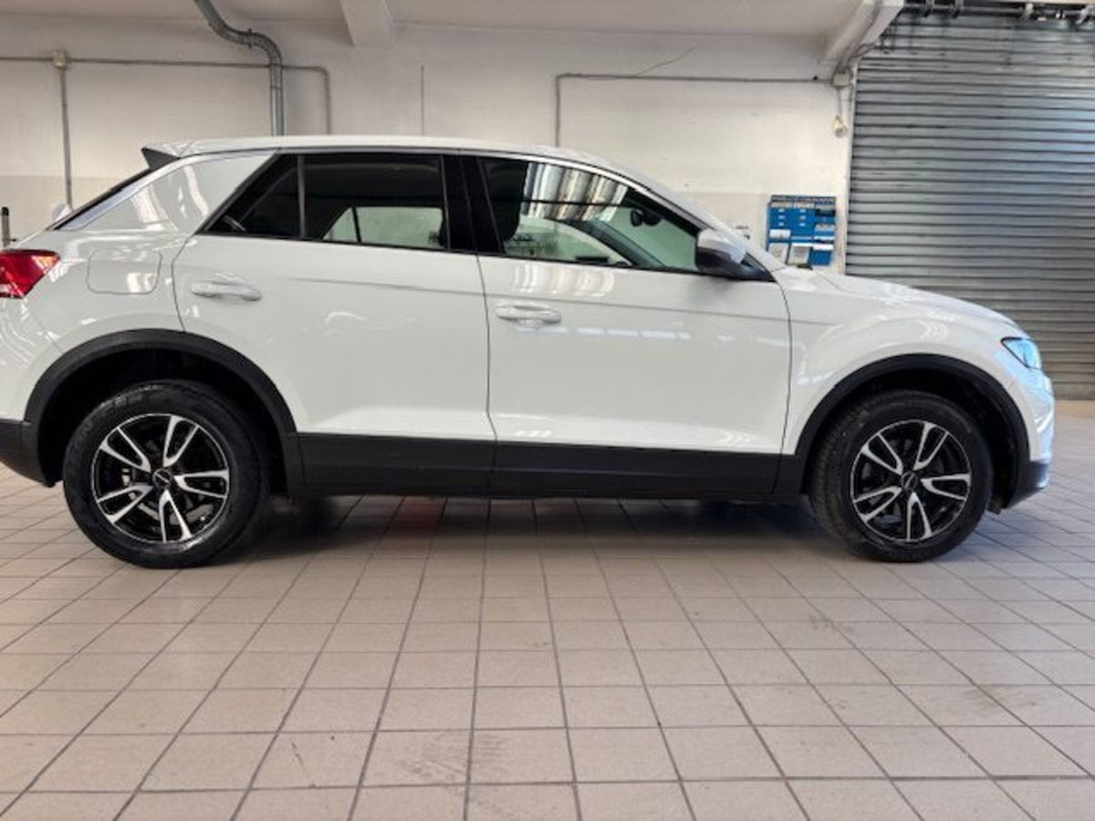 Volkswagen T-Roc 1.6 TDI SCR Business BlueMotion Technology (4)