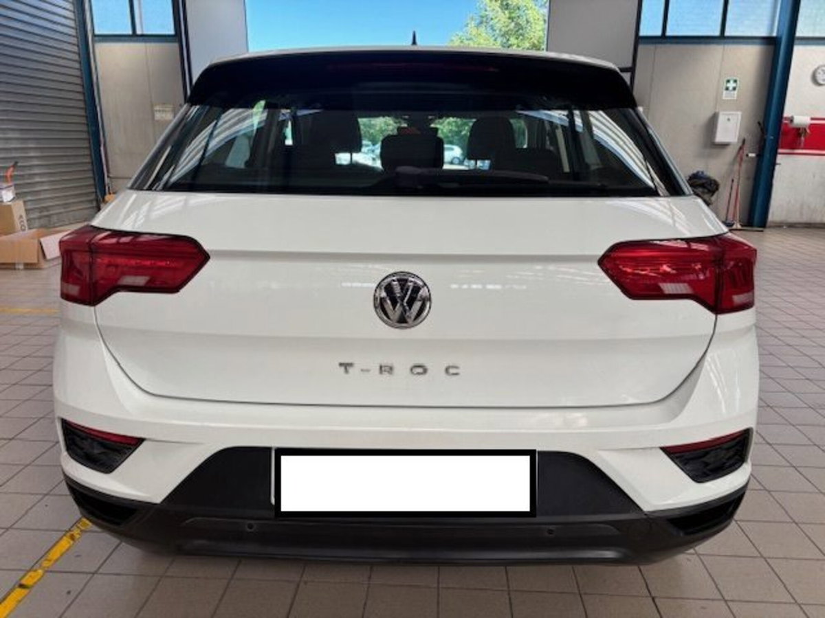 Volkswagen T-Roc 1.6 TDI SCR Business BlueMotion Technology (6)
