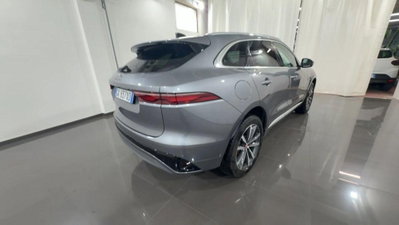 Jaguar F-Pace 2.0 D 204 CV AWD aut. R-Dynamic SE (4)
