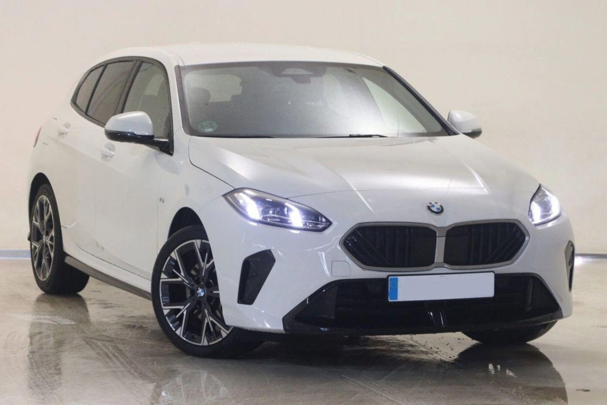 BMW Serie 1 118d 5p. Sport (2)