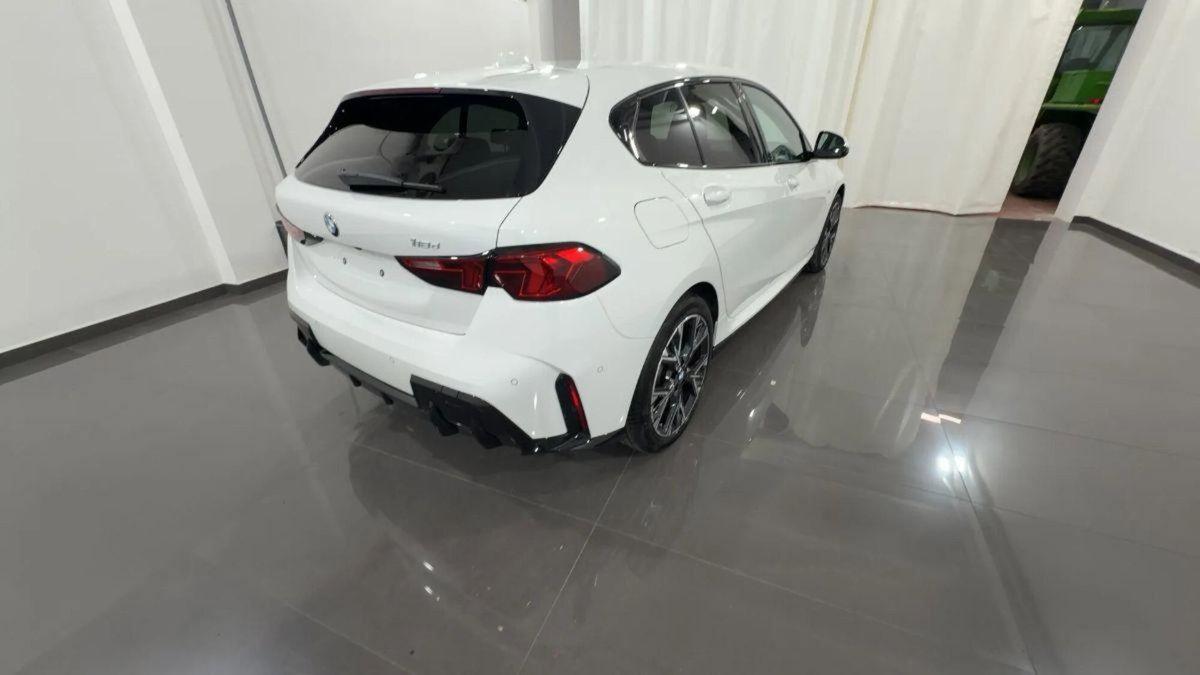 BMW Serie 1 118d 5p. Sport (9)