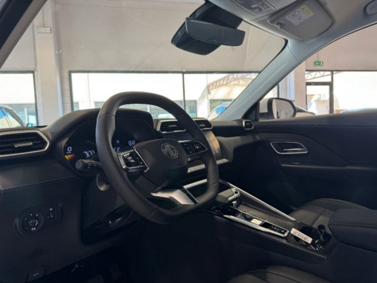 Mg ZS ZS 1.5 Luxury (4)