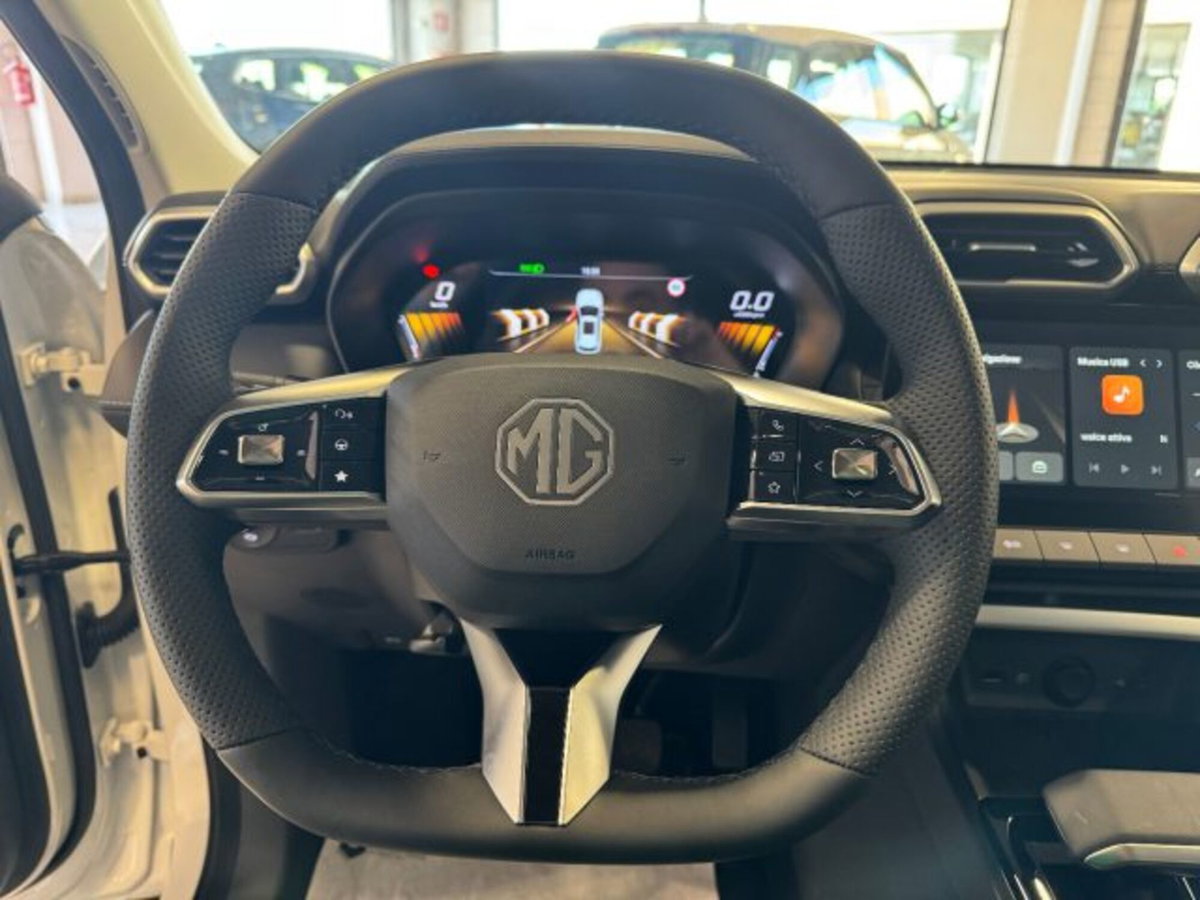 Mg ZS ZS 1.5 Luxury (5)