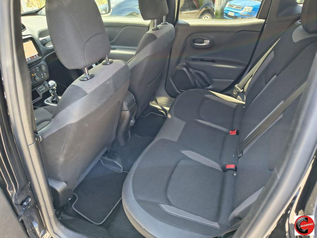 Jeep Renegade 1.6 Mjt 130 CV S (12)