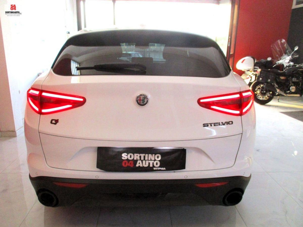 Alfa Romeo Stelvio Stelvio 2.2 Turbodiesel 190 CV AT8 Q4 Sprint (6)