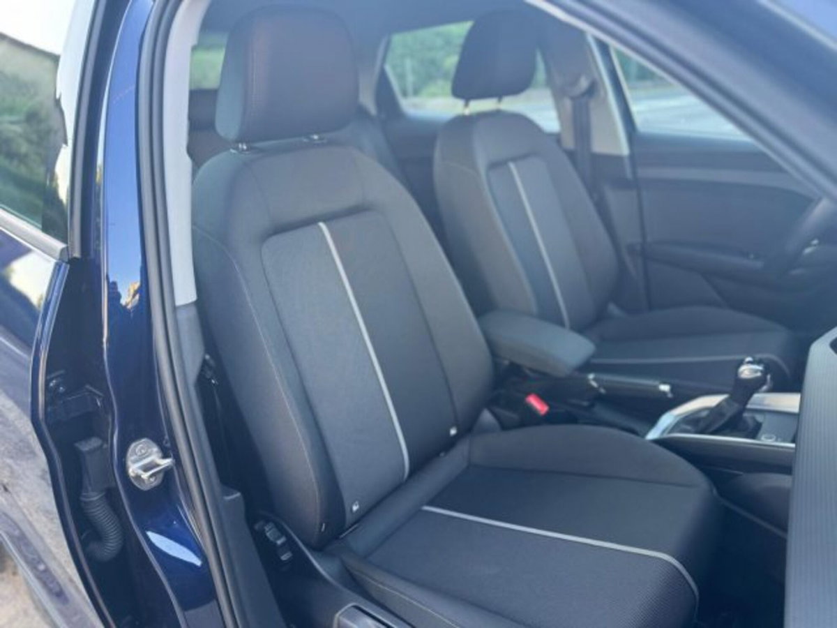 Audi A1 allstreet allstreet 30 TFSI S tronic Identity Contrast (18)