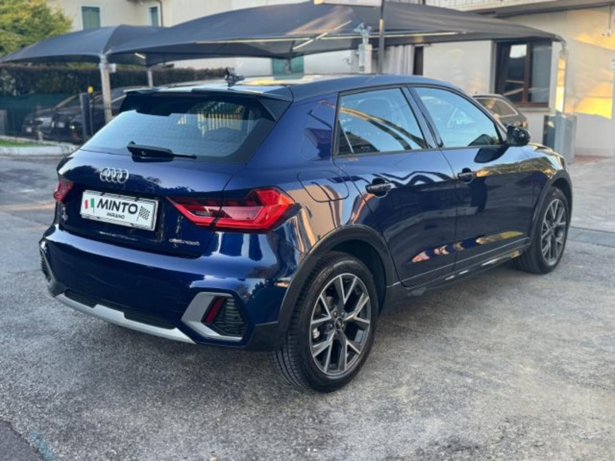 Audi A1 allstreet allstreet 30 TFSI S tronic Identity Contrast (3)
