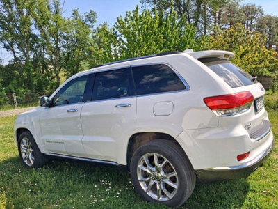 Jeep Grand Cherokee 3.0 V6 CRD 250 CV Multijet II Summit (7)
