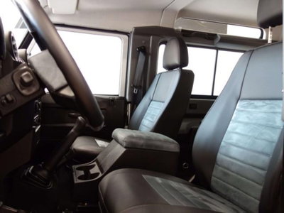 Land Rover Defender 90 2.4 TD4 Station Wagon SE (11)