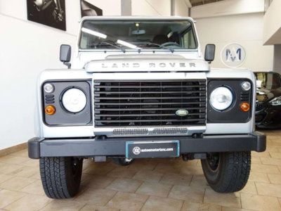 Land Rover Defender 90 2.4 TD4 Station Wagon SE (6)