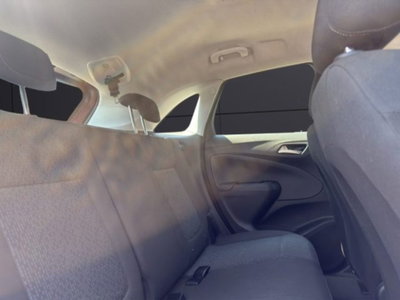 Opel Crossland X 1.2 12V Advance (19)