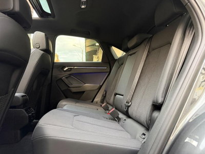 Audi Q3 40 TDI quattro S tronic Business (17)